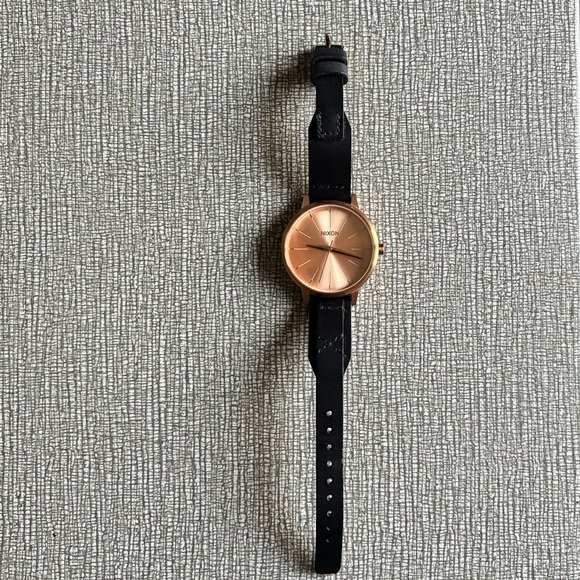 Nixon Kensington Rose Gold Black Leather Band Watch - Picture 1 of 10
